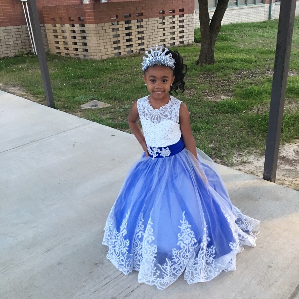 Pageant dress